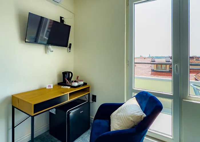 Apartamento Skyline Terrace Apartment In Center 1 *